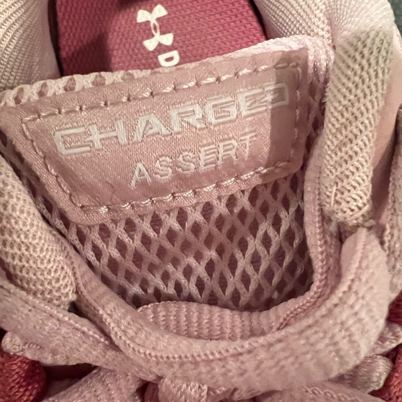 UNDER ARMOUR women pink sneakers/size 7.5 - Picture 9 of 10